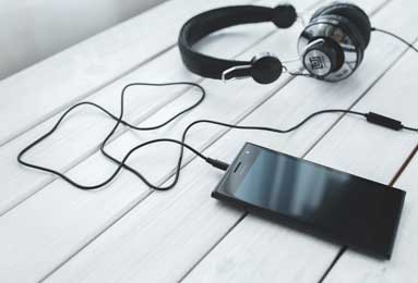 意甲媒体透露：米兰并没有与亚沙里风格相近的球员，他有望成莫德里奇接班人