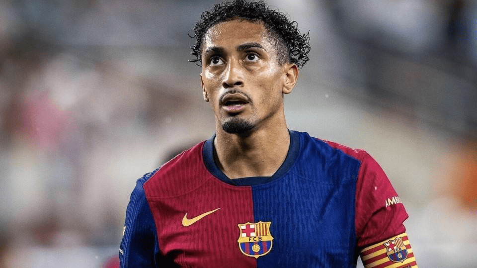 巴萨官宣续约拉菲尼亚至2028年，红蓝军团锁定未来进攻核心