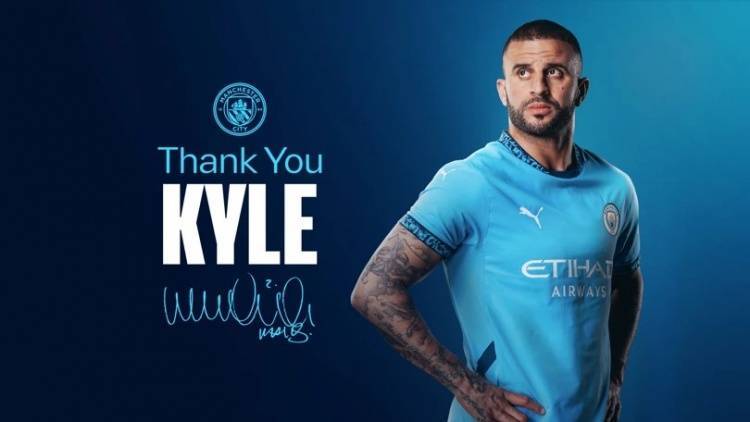 曼城官网发文告别沃克：8年蓝月生涯结束，祝未来一切顺利！